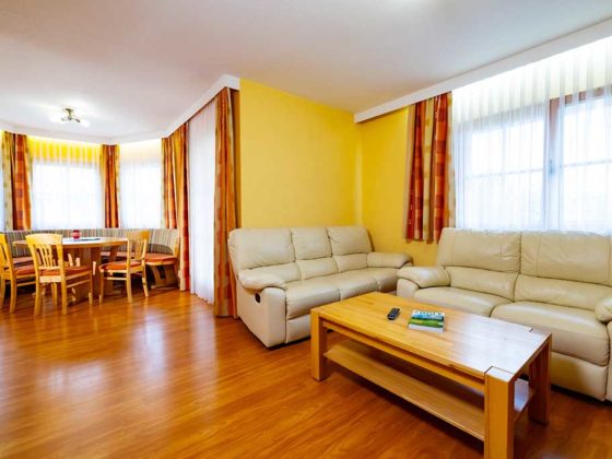 Hotel Sonnenpension Burgauberg Hotel Garni*** Doppelzimmer Ferienapartment – Ferienwohnung